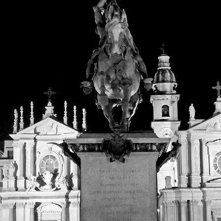 度假居 In Palazzo Antico *
